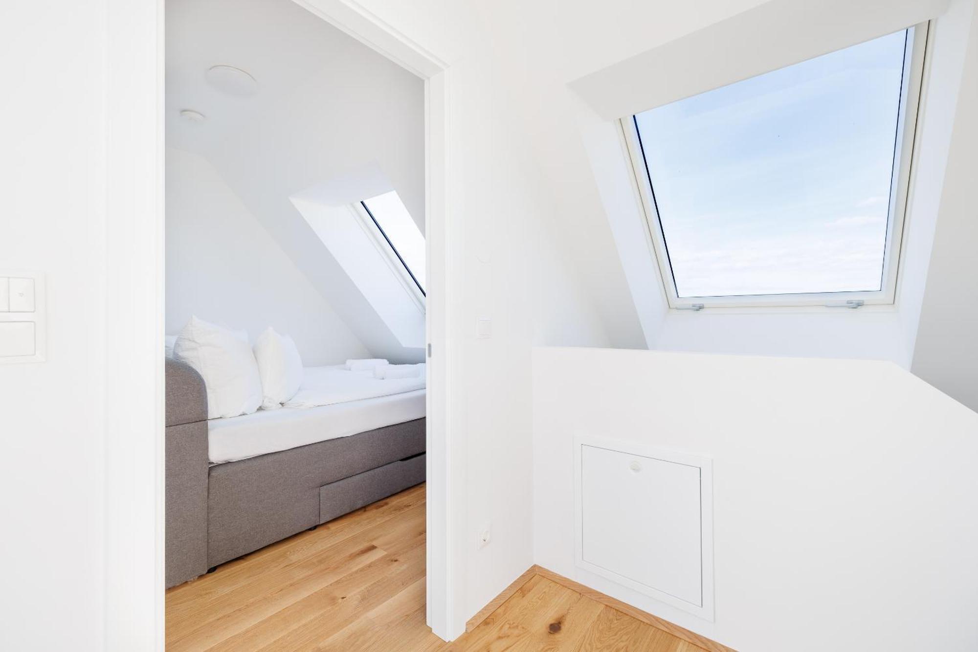 Symphony Apartments 38 - Modern Loft With Terrace And Grill In Central Location 비엔나 외부 사진